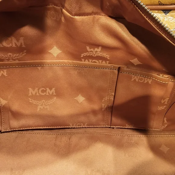 MCM Vintage Visetos Printed Shoulder Bag - Cognac - Picture 10 of 10